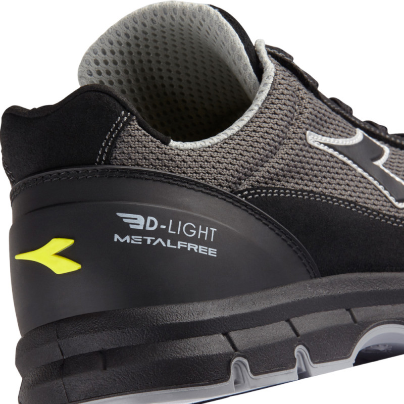 Diadora RUN TEXT LOW MET FREE S1PL FO SR ESD 701.179897, Delovna obutev, Nizki delovni čevlji, Ženski delovni čevlji, S1 / S1P, ESD